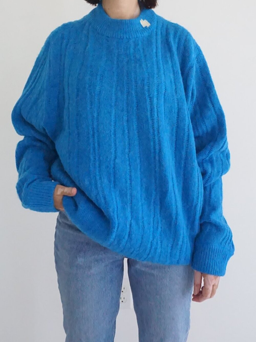 Ader Error Electric Blue White Logo Accent Chunky Cable Knit Sweater Size A2 XL